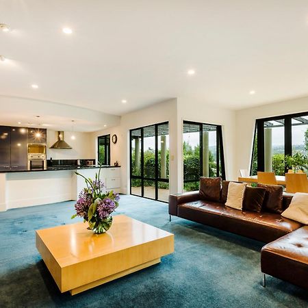 Villa Oasis on Belmont Lane Dunedin Exterior foto