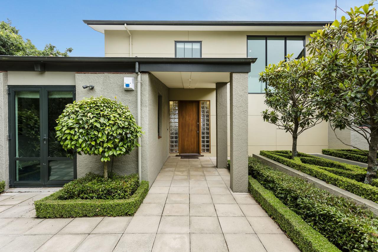 Villa Oasis on Belmont Lane Dunedin Exterior foto